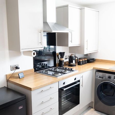 Private Room In A New Build Heanor Экстерьер фото